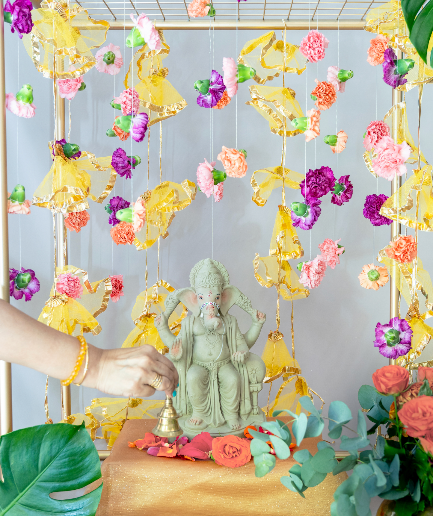 Floral Mandir Frame